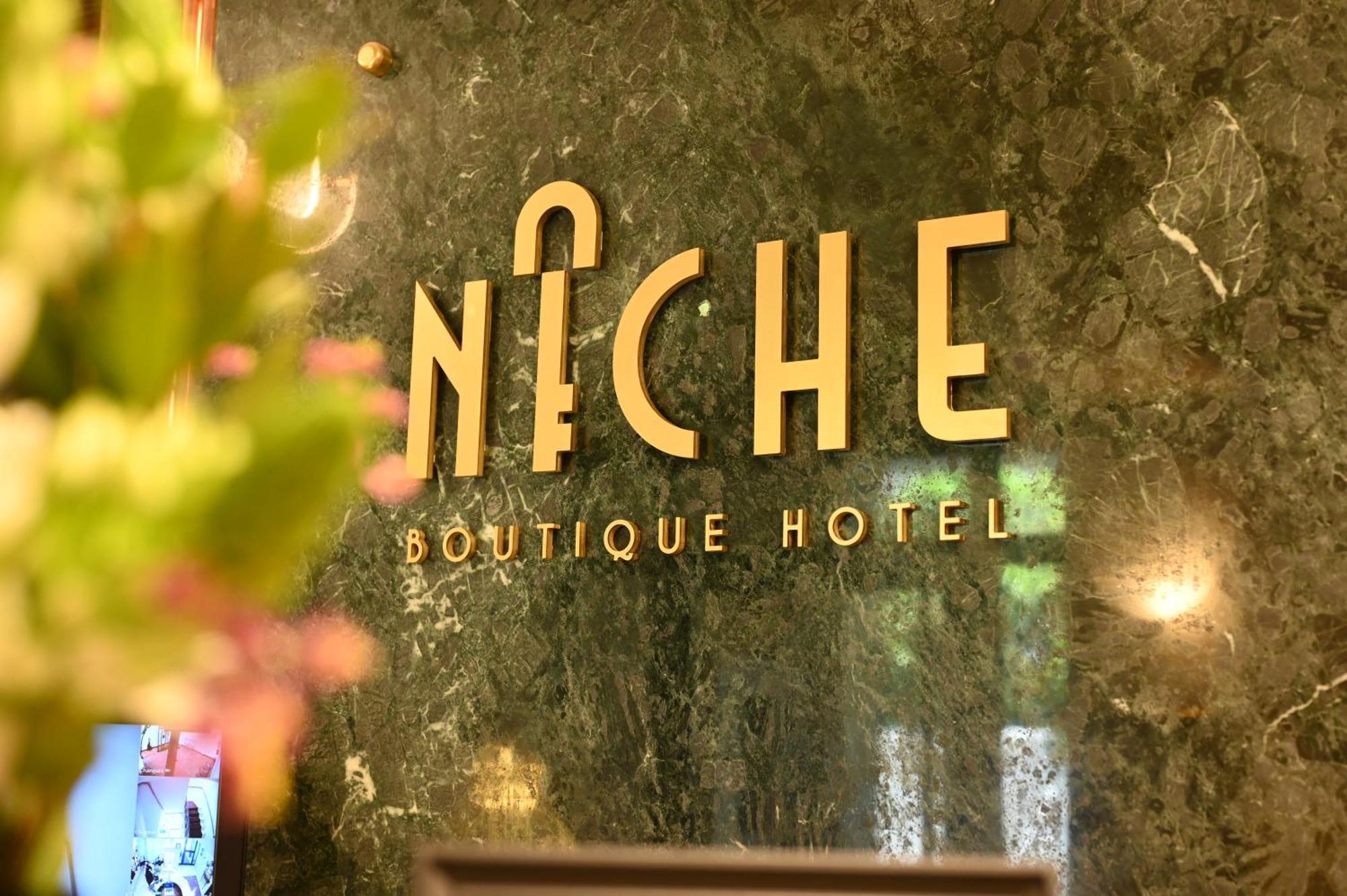 Niche Boutique Hotel Тирана Экстерьер фото